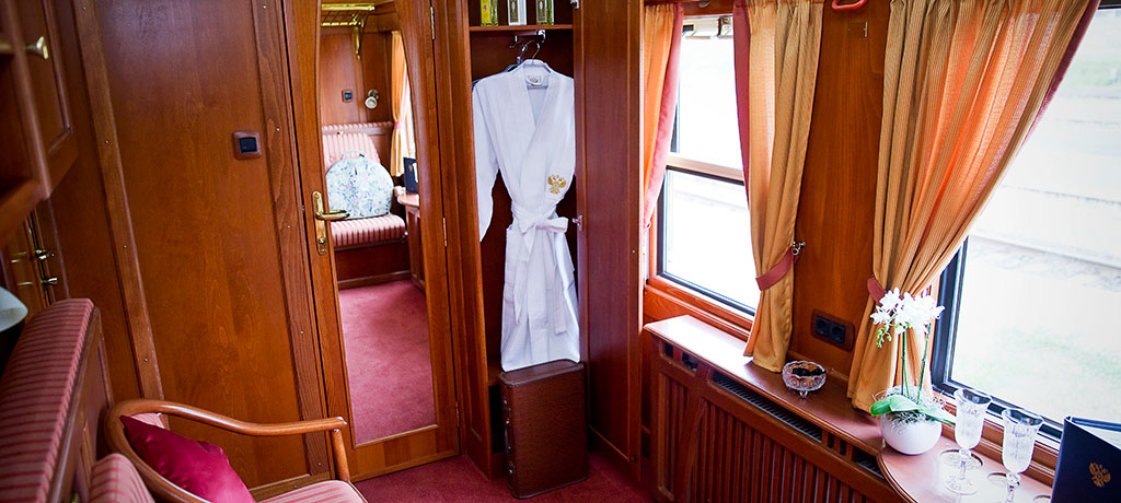 Europe Golden Eagle Danube Express Deluxe Class