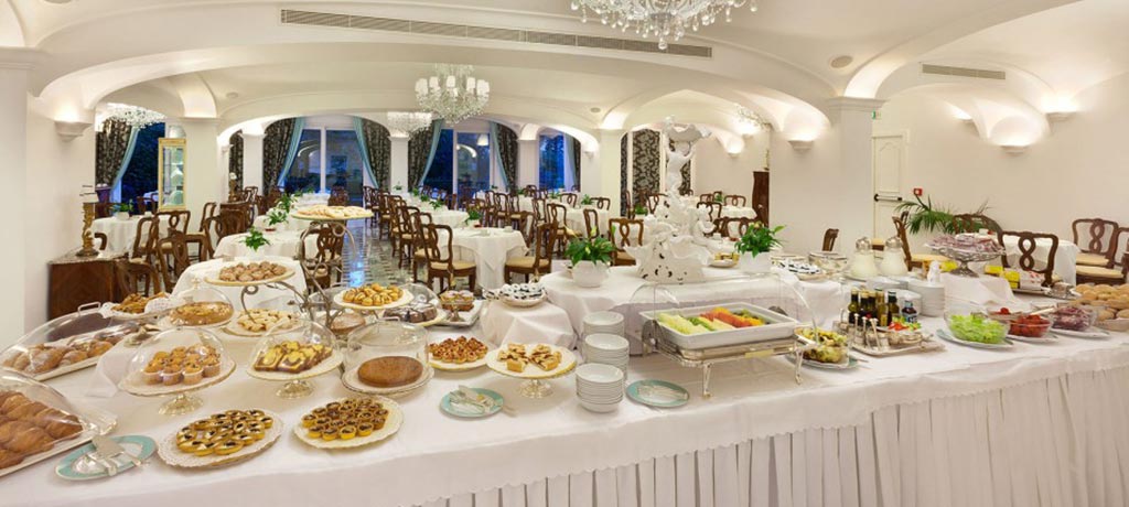 Grand Hotel La Favorita dining