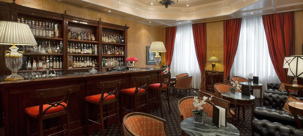 Europe Italy Turin Grand Hotel Sitea Bar 