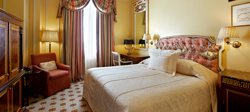 Europe Greece Athens Grand Hotel Bretagne Classic room 