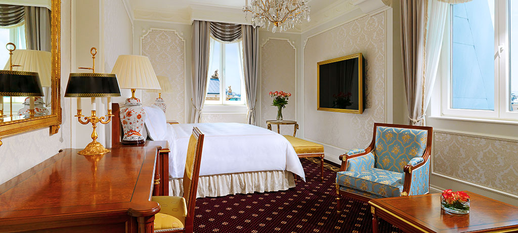 deluxe room