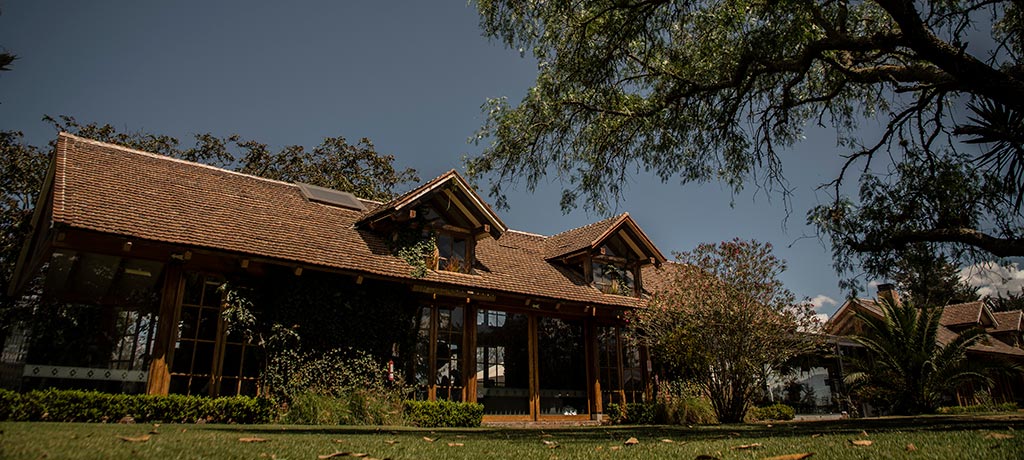 Latin America Ecuador Quito La Palma Polo Hotel exterior 