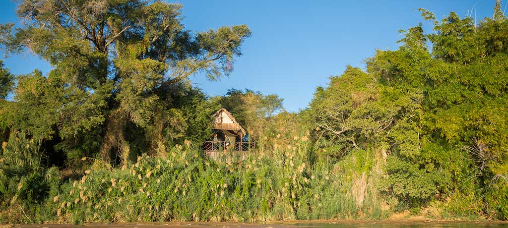 africa madagascar mandrare river camp exterior 01