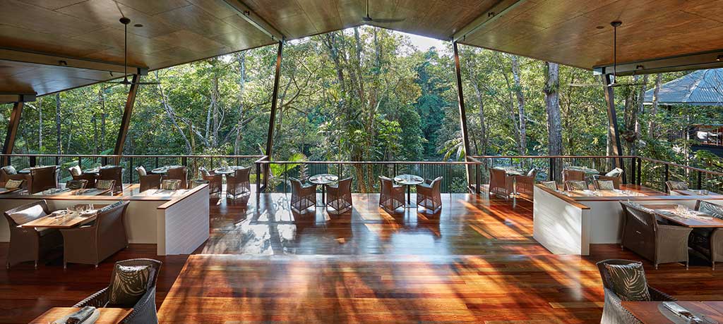 Australia Queensland Silky Oaks Lodge dining