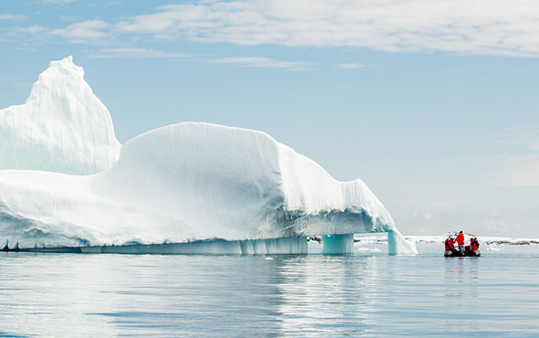 Antarctic Cruise Adventure